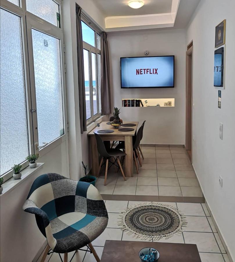 Salty Alley Seaside Apartment Rethymno  Екстер'єр фото