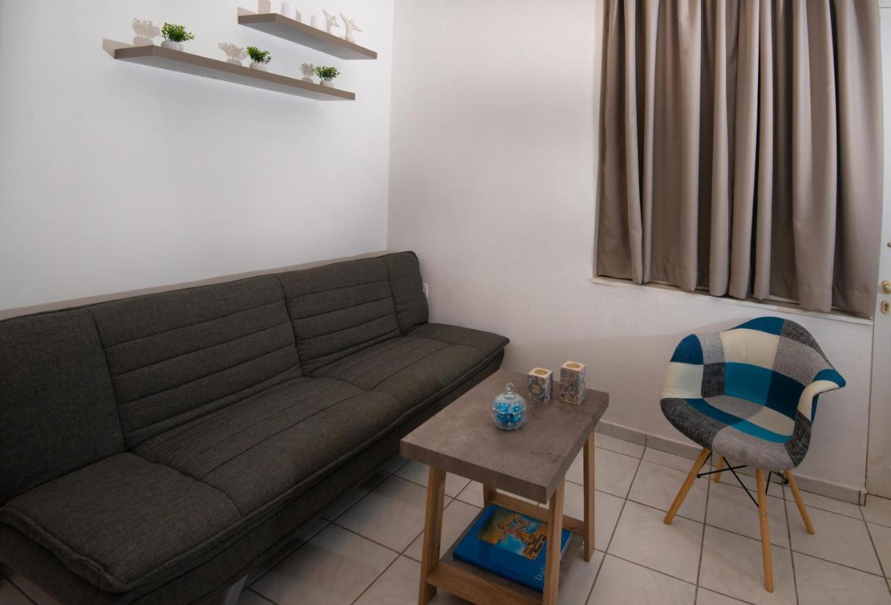Salty Alley Seaside Apartment Rethymno  Екстер'єр фото