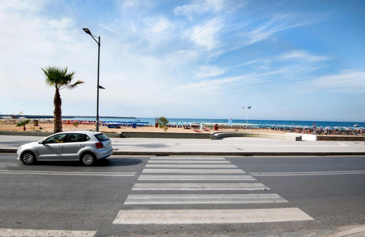 Salty Alley Seaside Apartment Rethymno  Екстер'єр фото