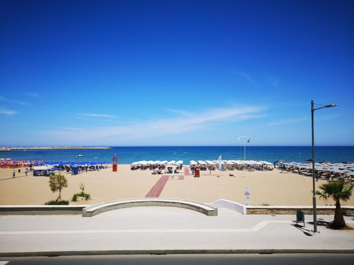 Salty Alley Seaside Apartment Rethymno  Екстер'єр фото